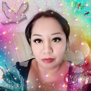 Meet your Posher, Carolina